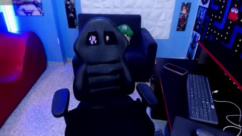 RED  Schedule 1500 - 2100 gtm-5 online show from 03/19/26, 10:03