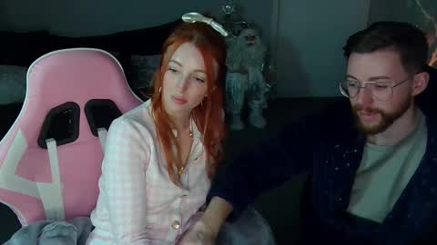 Red -  online show from 12/22/24, 09:09