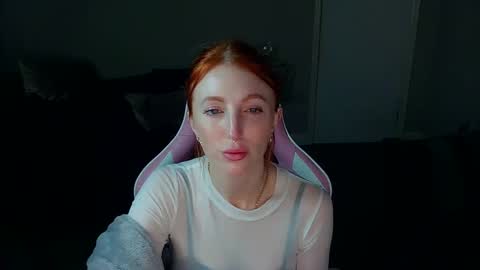 Red -  online show from 02/03/25, 09:50