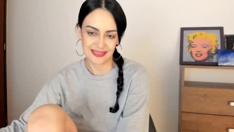 Snapshot of red_flower203 chatting on 10/23/25, 11:14 red_flower203 online show from 10/23/25, 11:14