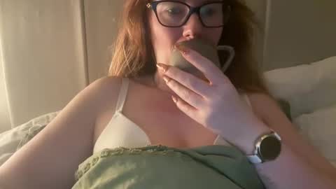 Rosie online show from 10/21/25, 04:46