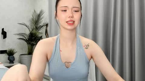 Snapshot of red_mok chatting on 11/27/25, 02:02 Neta online show from 11/27/25, 02:02