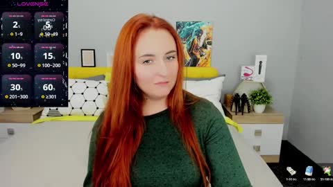 Snapshot of red_naughtyfox chatting on 12/17/24, 10:00 Lessy Fox online show from 12/17/24, 10:00