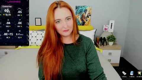 Snapshot of red_naughtyfox chatting on 01/11/25, 11:35 Lessy Fox online show from 01/11/25, 11:35