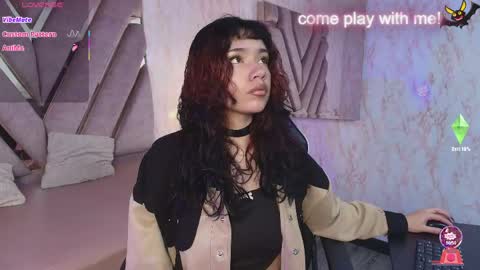red_pandaa online show from 05/26/26, 03:13