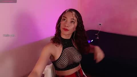 Snapshot of red_velvett0 chatting on 11/24/25, 04:56 red_velvett0 online show from 11/24/25, 04:56