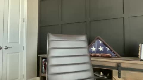 RedBull online show from 10/20/25, 07:36