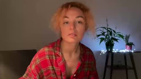 reddgirll online show from 02/22/25, 07:36