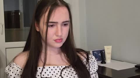 redginbluebersky online show from 04/02/26, 06:49