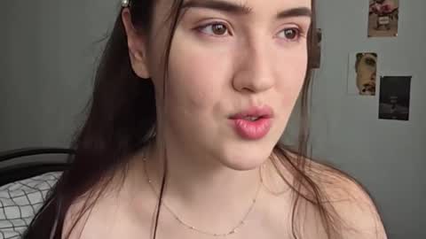 redginbluebersky online show from 04/08/26, 06:13