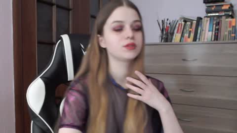 Lily online show from 12/30/24, 03:14