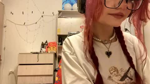 Eva online show from 04/04/26, 10:07