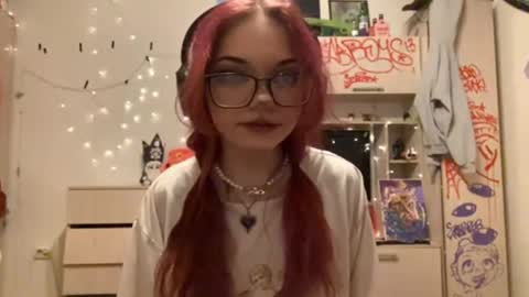 Eva online show from 04/05/26, 09:12