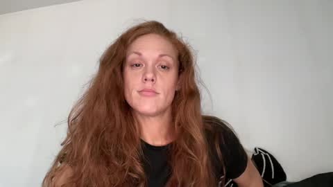 Snapshot of redheaded_fox chatting on 01/07/25, 07:28 Redheaded Fox online show from 01/07/25, 07:28