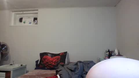 Lenae Redd online show from 01/28/25, 09:51