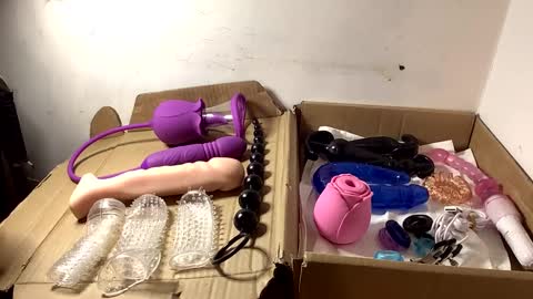 Redhot2watch online show from 01/11/25, 08:11