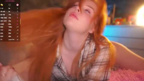 Snapshot of redhotvixen_ chatting on 02/02/26, 02:32 Sofia online show from 02/02/26, 02:32