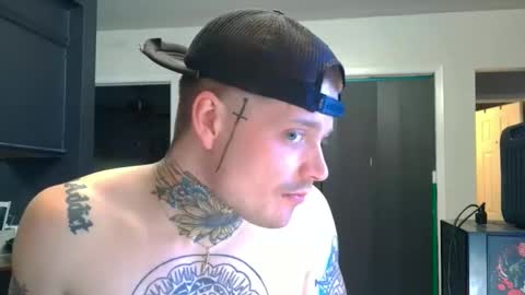 Snapshot of redinthebed chatting on 04/14/26, 02:17 InkedGinger online show from 04/14/26, 02:17