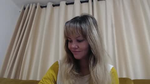 RedJessica online show from 11/16/25, 05:13