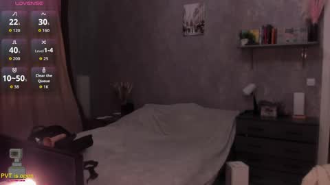 Stephanie online show from 03/02/26, 09:16