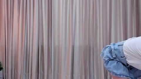 Meloddy online show from 12/13/24, 10:34