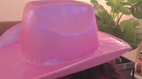 Meloddy online show from 02/21/25, 10:26