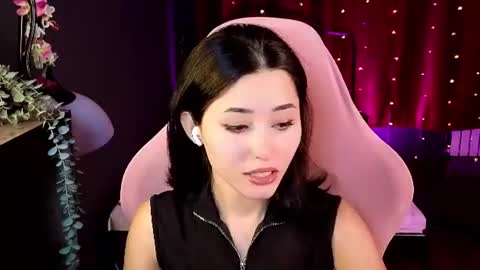 Kiara online show from 06/25/26, 08:24