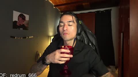 Red online show from 01/24/25, 04:39