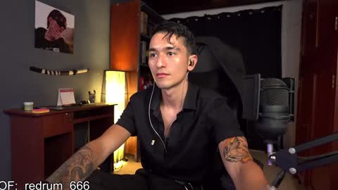 Red online show from 02/07/25, 09:26