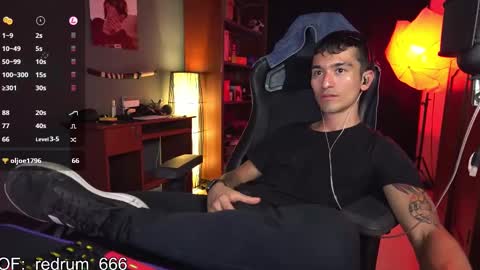 Red online show from 03/09/25, 02:07