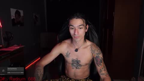 Snapshot of redrum_696 chatting on 03/03/26, 03:45 Red online show from 03/03/26, 03:45