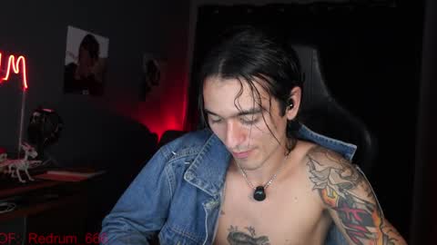 Red online show from 04/06/26, 01:03