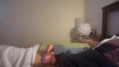 Snapshot of redw00d1984 chatting on 10/07/25, 06:27 redw00d1984 online show from 10/07/25, 06:27