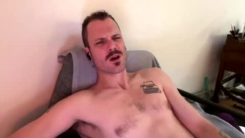 Reed Thomas online show from 01/17/25, 01:47