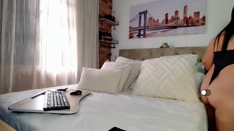 Yanella online show from 03/02/25, 03:05