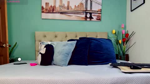 Yanella online show from 03/13/26, 10:11