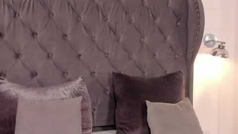 Regina  online show from 01/16/26, 03:10