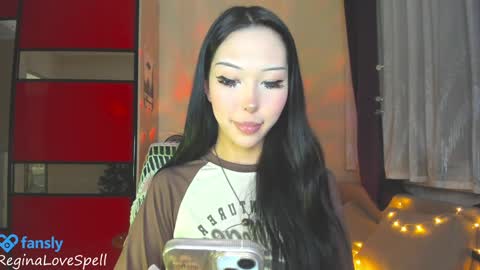  Regina online show from 02/02/25, 09:34