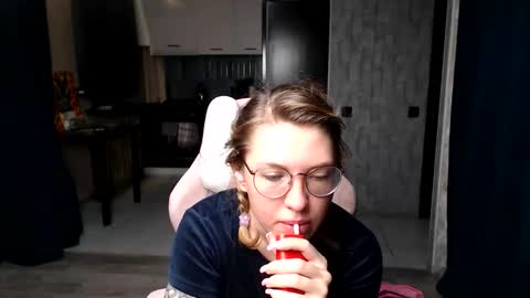 Regina online show from 09/14/25, 11:48