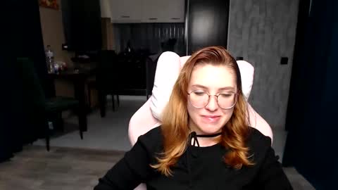 Regina online show from 11/06/25, 01:28