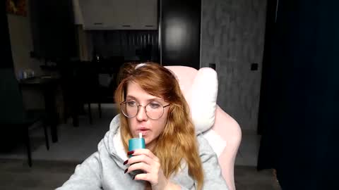 Regina online show from 11/20/25, 02:39