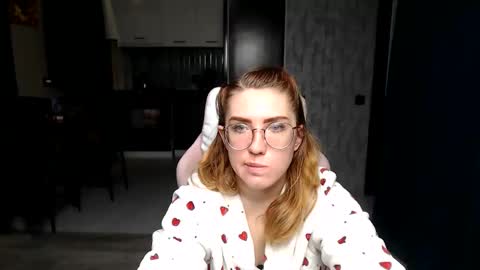 Regina online show from 11/26/25, 01:39