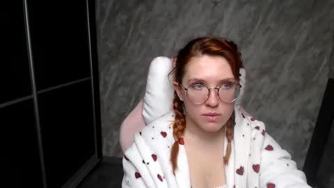 Regina online show from 02/21/26, 02:01