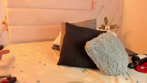 Snapshot of reginavegaa chatting on 03/10/25, 06:23 reginavegaa online show from 03/10/25, 06:23