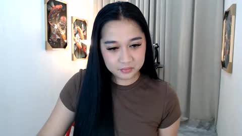 regine online show from 05/21/26, 05:03