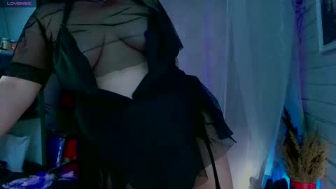 Snapshot of reicat chatting on 02/10/25, 11:46 Karina online show from 02/10/25, 11:46