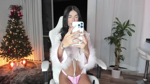  REICHEL  online show from 12/13/24, 01:59