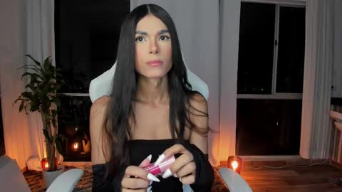  REICHEL  online show from 02/18/25, 02:16