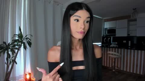  REICHEL  online show from 10/15/25, 05:46