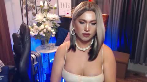 Snapshot of reigning_ivy chatting on 03/01/26, 05:15 Red Ivy online show from 03/01/26, 05:15